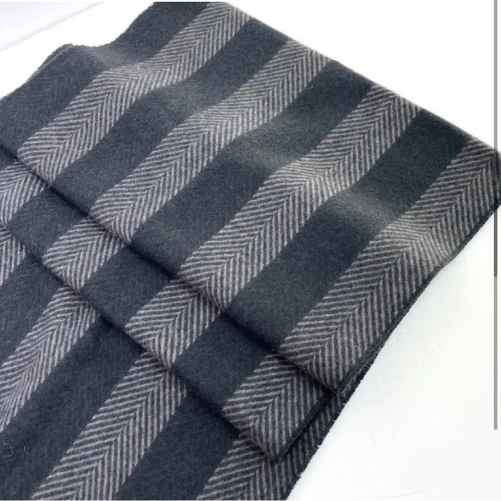 NORDSTROM Cashmere Wool Twill Scarf NEW Gray Grey Frost Zig Zag NEW With Tag